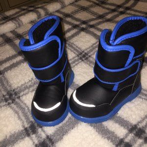 Size 6 Toddler Snow Boots